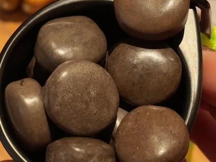 冰透清凉,满口醇香,夯爽到爆,有它,我再也不让老公嚼扎嘴的了#开车必备 #男生必备 #慢严舒柠 #夯爽劲果