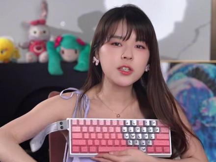 磁轴键盘已经卷到这种地步了吗?一步到位,省心搭配#狼蛛 #狼蛛win60 #沫子 #沫子直播 #磁轴