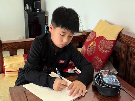 今日美食—牛蛙 吃到好吃的东西会幸福|幸福有很多种 吃到好吃的是一种#vlog日常 #二杭 #美食 #寒假生活 #吃货日常