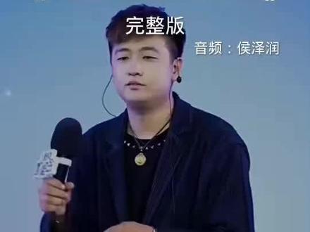 那种满着所有人!假装迈过了好多坎!只有自己知道!