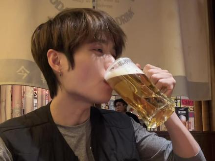 祝来年春山昂首 我为自己筹谋 不再自否