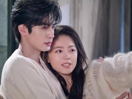 骄阳似我终于迎来大结局,聂曦光与林屿森的圆满,绝非童话般的偶然,他们的故事始于一个残酷的误会,却终于最深度的理解与信任!#赵今麦 #宋威龙 #骄阳似我 #高甜来袭