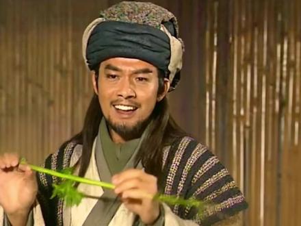 今天教大家做一个空心菜~#抖音玩法合伙人计划 #美食教程