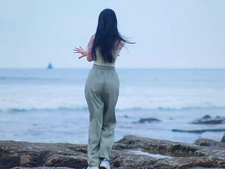 先这样、再那样,学会了吗?#零基础学舞蹈 #一学就会系列 #天涯 #天涯散步舞 #韩老师教你跳舞