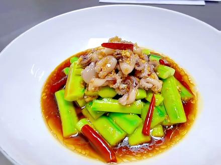 《小青瓜捞八爪》#抖音美食创作人 #美食教程 #春季新品