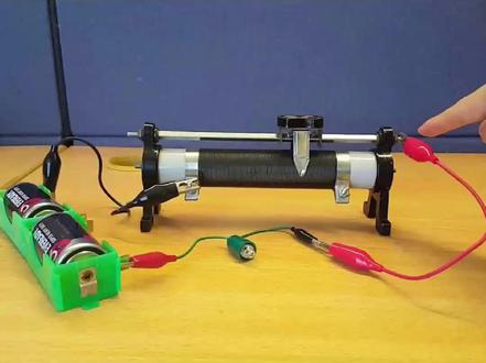 滑动变阻器的正确使用方法你知道吗?#物理 #物理实验 #趣味实验 #知识科普 #动手动脑