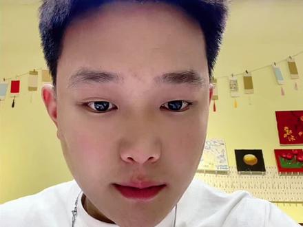 第一次拼豆怎么样快速拼完自己想要拼的图案
教程来啦!!!#拼豆教程 #拼豆