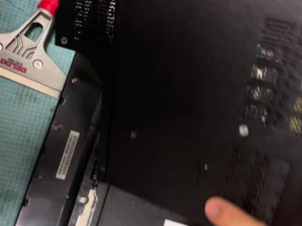 #电脑黄金 #黄金 联想的老古董笔记本当时说20多块钱卖了没人要,拆出来很多这样的