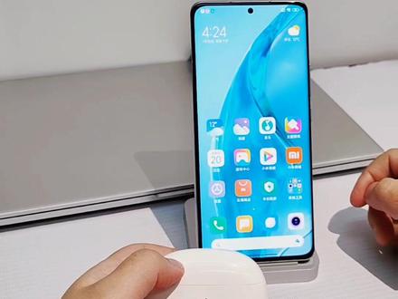 今天教大家如何连接小米蓝牙耳机并调控#无线蓝牙耳机 #手机 #小米12 #手机技巧