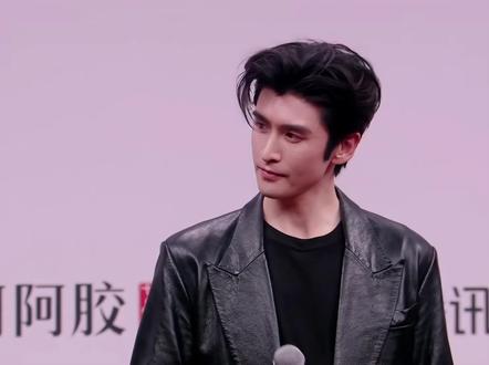 来战剧组#鞠婧祎 #张云龙#古子成 #星光大赏红毯