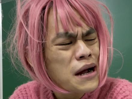 牛爱花:抄就抄呗有啥了不起的 我最喜欢练书法了