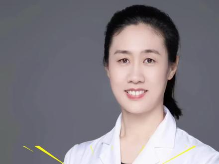 B族维生素是个好东西 能不能长期吃? 在我们脑梗的高危因素里有一个名字叫:高同型半胱氨酸血症,它的缺乏也会导致脑梗,那怎么办呢,就是吃B族。B族维生素怎么补充,今天我跟大家聊聊。#脑梗 #b族维生素