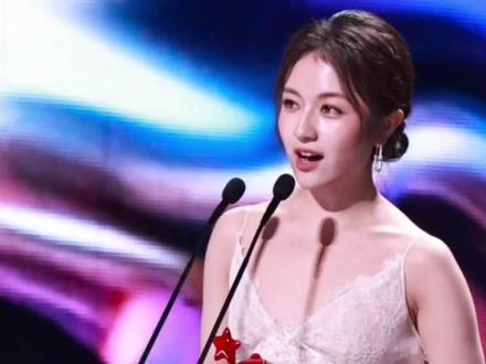 李兰迪因身材管理问题被网友拉踩#李兰迪#微博之夜 #红毯#建身