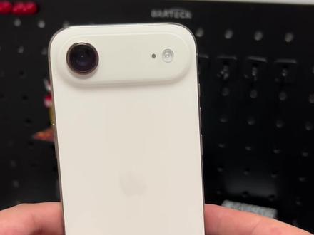 iPhone Air当主力机使用100天,聊聊网上对它吐槽很多的缺点,以及我发现的3个优点。#iPhoneair #手机测评 #数码科技 #iPhone17air #iPhone