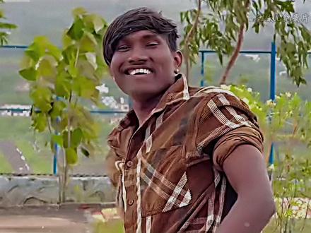 《印度比伯》难道这就是印度人眼中,最帅的男人吗? #印度 #苏拉杰查万 #离谱 #万万没想到