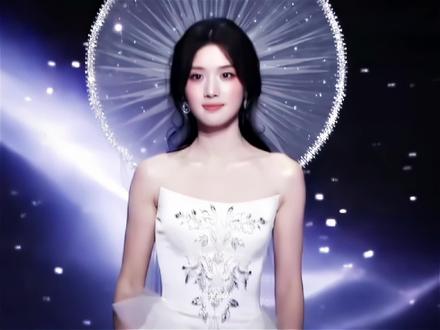 卢昱晓~跟我好~ #卢昱晓 #微博之夜 #云厘 #南衣