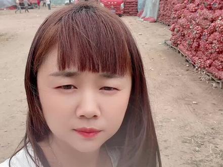 中牟大蒜产区下雨了#抖音助农 #大蒜 #鲜蒜 #大蒜价格今日行情 #中牟大蒜小时 @抖音小助手