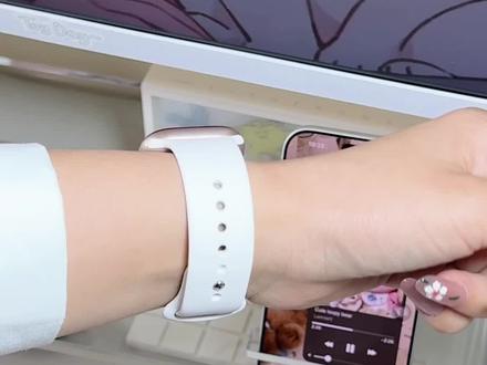 Apple Watch S11表盘玩法!每天都是新手表 ⌚
Apple Watch S11表盘设置保姆级教程来了!
✅ 打开「表盘图库」,选喜欢的表盘样式
✅ 长按表盘→点「编辑」,自定义颜色、功能模块
✅ 还能添加照片当表盘,把喜欢的人和风景戴在手上
✅ 附3个隐藏技巧:动态表盘/步数显示/小组件搭配#applewatch #苹果手表 #数码科技