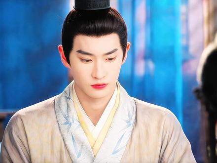 三师兄暗恋昭昭?
#江湖夜雨十年灯 #余嘉诚 #宋郁之