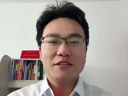 高考历史分数上不去?高考历史大变天! 2026山东、湖南、新高考一卷历史真题透露出关键变化!现在历史不再单纯默写史实,重点考察史料解读、因果逻辑分析。只会背时间线、套万能模板很难拿高分。
真正提分方法:锻炼孩子梳理事件前因后果、依托材料论证观点的能力,跳出死记硬背的误区,转换备考思维!
#2026高考 #高考历史 #新高考历史 #高三备考 #历史 #山东高考