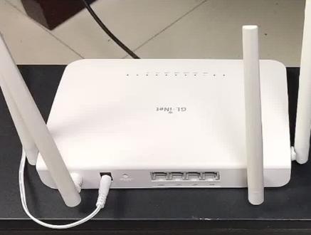 教你在企业中私接无线路由器,手机免费上网,再也不担心没流量了