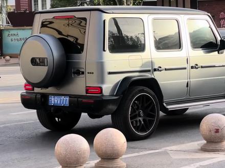 一起来看看银川顶级贵族学校的家长们都开什么车送小少爷小公主.路虎揽胜真的是烂大街.#街拍 #奔驰大g #路虎揽胜 #雷克萨斯570 #热点