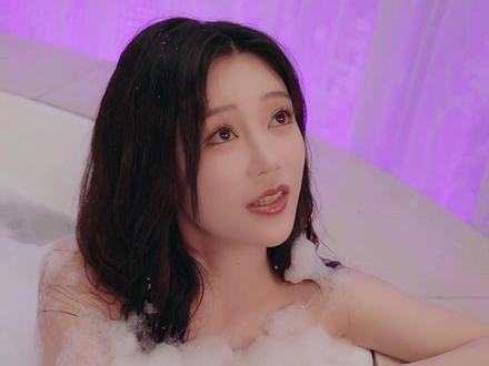 #世界男女比例失衡,我成了香饽饽