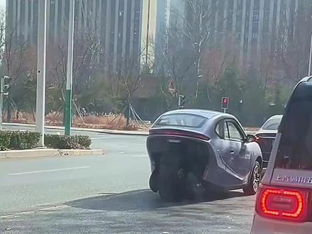 #倒三轮摩托车 #三轮摩托车 #特鲁夫GT5 #倒三轮 #代步车