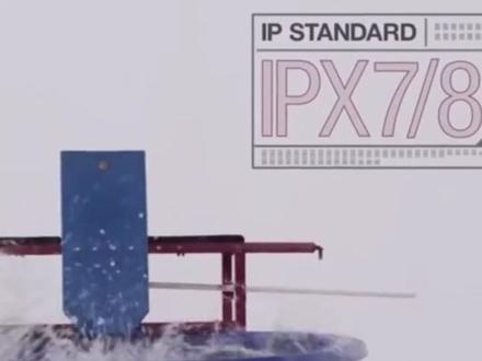 蓝牙耳机的ipx7到底是什么参数?#蓝牙耳机 #真无线耳机 #小知识 #黑科技 #实验 #耳机 #运动 #户外