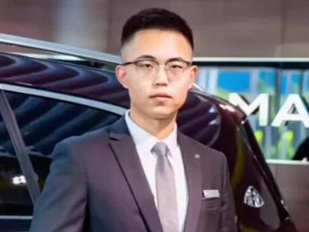 奔驰发动机自动启停功能如何使用?#抖音汽车人共创计划 #梅赛德斯 #每天一个用车知识