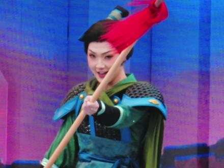 【4K】上迪10周年奇妙之心花木兰太权威了!#花木兰 #上海迪士尼10周年 #奇妙之心 #加你更奇妙