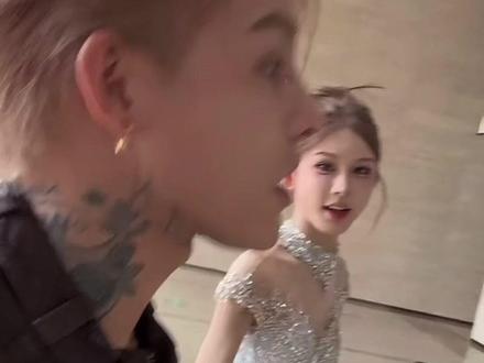 殷世航傲娇美要结婚啦#殷世航#傲娇美#橱窗下单