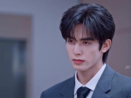 林屿森作为副总空降公司,曦光却说从来没有见过他 #赵今麦 #宋威龙 #骄阳似我 #好剧推荐