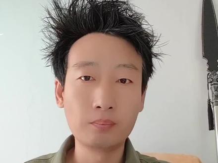 重大新闻,一直延续几千年的户口制度将迎来大变化,影响每一个中国人!涉及教育、医疗、住房、养老等各方面。背后深层次的含义就是人后出生率的下降,各地要提前布局,“抢人大战”将慢慢开始!邯郸今年应该不会有大变动,我们等文件就行,因为河北省教育厅2026年文件已发布,大致不变!连老师前面视频已解读过,有需要家长可以翻看!