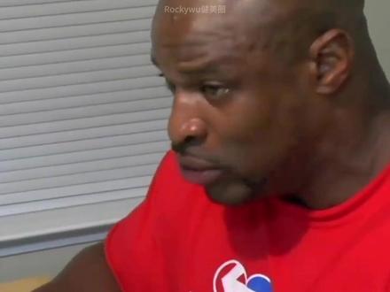 罗尼非赛季的一天饮食!震惊!#健身饮食 #补剂 #健身餐 #精神氮泵 #Rockywu健美圈