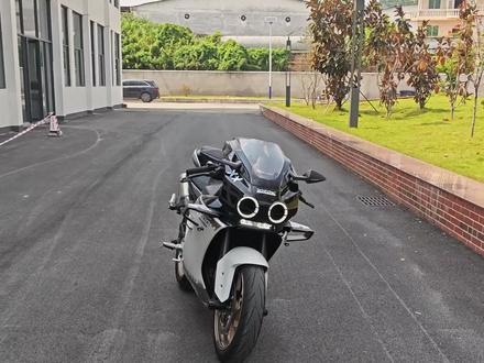 一镜到底带你看春风500SR改的定风翼和后视镜