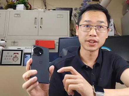 一加Ace2打游戏发热掉电严重吗?高帧高画质高亮测试,让我很意外 #手机测评 #一加ace2 #一加手机 #一加ace2发布 #评测 #手机性能 #吃鸡神器