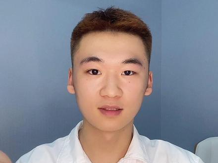 #今日水印相机 不仅拥有海量水印、诸类模版;还可以自定义品牌图、调节水印大小、颜色、透明度、位置等等;没错,就是这款今日水印相机app!