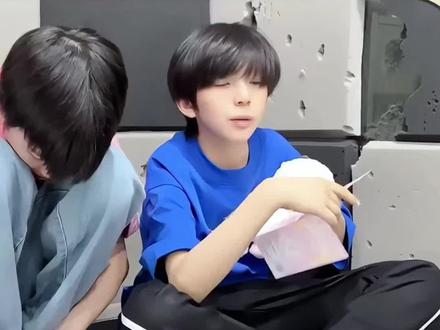 rua崽崽这段真的是又萌又搞笑哈哈哈#陈浚铭 #养成系 #崽崽