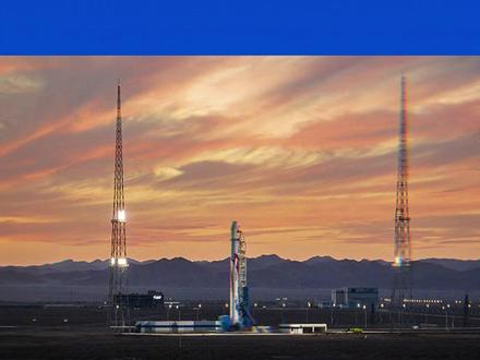 12月下旬商业航天密集发射产业链深度解析 中国商业航天迎来密集发射窗口,标志产业从"技术验证"迈向"商业应用"拐点。天龙三号实现民营火箭"一箭36星"组网,长征十二号甲验证中型可回收技术,力箭二号巩固一箭多星优势,共同推动火箭回收、卫星组网等核心能力突破。产业链中,臻镭科技(射频芯片)、信维通信(卫星天线)等核心标的直接受益于发射任务,广联航空(结构件)、再升科技(隔热材料)等配套企业订单有望指数级增长。 #商业航天 #天龙三号 #长征十二甲 #卫星组网 #一箭多星