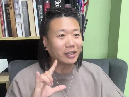 大家还知道什么手势评论区分享一下#摇滚 #乐队 #琅琊音乐节 #音乐节