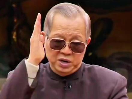 六亲缘浅竟成贵命?听听这说法 "看看这是啥 "#曾仕强教授 #国学文化 #人生感悟 #情感共鸣#哲学#人生哲理#国学智慧