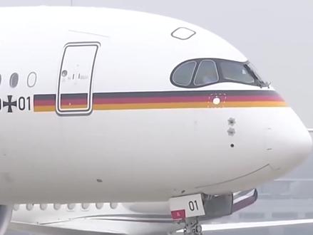 现场视频!德国总理默茨抵达北京,开启任内首次访华