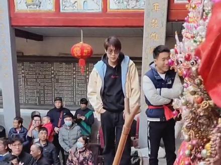 #记录身边的传统文化 又是排位之争吵架吗😂