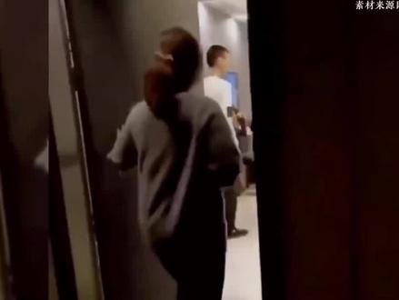 盘点那些出轨被捉现场,这还护着呢,你别太离谱了 #盘点