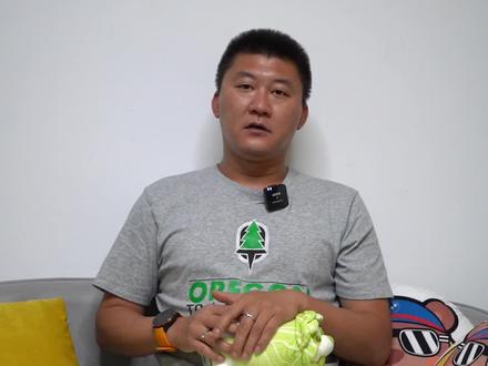有很多人会给小孩训练时上力量训练,我不建议给比较小的孩子上力量训练,这个时候应该培养他对体育的兴趣#嗯好好跑步 #田径训练 #知识分享