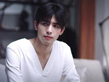 哦~那你们商量吧#宋威龙 #以家人之名 #年上 #因为一个片段看了整部剧