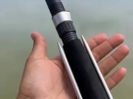 现在很多钓友都在使用这款自动钓鱼海杆了,不用专人看守自带刺鱼遛鱼真的很好用#2023dou来钓鱼 #钓鱼人 #抖音钓鱼人 #钓鱼竿 #海杆