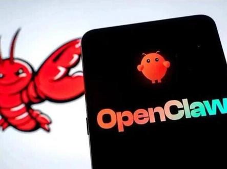 别再瞎跟风!OpenClaw 爆火背后的残酷真相 最近被 OpenClaw 刷爆朋友圈,好多宝子来问我,是不是装了就能让 AI 替自己上班?
作为天天跟 AI 服务器打交道的打工人,我直接说真话:现阶段普通人碰它,纯纯花钱买罪受!
👇🏻 今天把 OpenClaw 扒得明明白白,看完再决定要不要入坑
1️⃣ 根本不是一键即用!是技术大佬的玩具
OpenClaw 不是成品软件,只是个空架子!想要让它干活,你得懂配置系统权限、对接大模型、写任务脚本,小白上来只会被弹窗报错搞疯
2️⃣ 隐形成本吓死人!比你工资涨得还快
✅ 硬件:Mac mini 低配 4000 + 还断货,Windows 电脑要高配才能带得动
✅ 模型:免费模型智商掉线,好用的商业模型按 Token 收费,随便跑个任务几十块没了
✅ 代装:网上代装 300-1000 元,后续调试还要额外花钱
3️⃣ 安全隐患拉满!把家门钥匙给陌生人
要让 AI 操控电脑,必须给最高管理员权限,你的照片、合同、密码全暴露,开源项目还没完善的安全防护,分分钟数据裸奔
💡 普通人的正确姿势:
别当免费测试员!等大厂把技术封装成傻瓜版再用,到时候不用懂代码,直接发指令就能解放双手
#AI #OpenClaw#职场提效