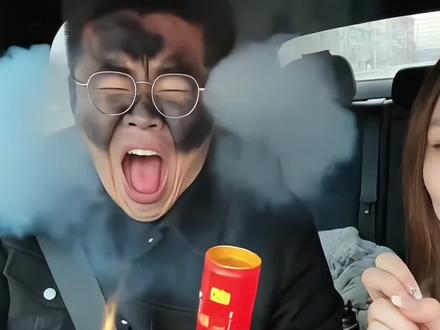 ai整蛊特效 ai整蛊特效跳舞 ai整蛊视频生成 ai整蛊朋友特效 ai整蛊朋友 ai整蛊特效怎么制作 ai特效恶搞一键生成 ai整蛊好友特效 ai整蛊视频生成工具 ai放鞭炮特效 ai放鞭炮拍同款视频 ai放鞭炮电脑端 ai放鞭炮 ai视频抖音最火的同款 ai整蛊 ai搞怪视频同款 ai放鞭炮视频照片生成 ai放鞭炮生成 ai放鸽子视频一剪同款 ai放鞭炮特效 ai放鞭炮口令 ai放鞭炮 ai放鞭炮拍同款视频 ai放鞭炮抖音特效 ai放鞭炮特效生成入口 ai寒风冷冽 ai放鞭炮口令 ai放鞭炮特效提示词 ai放鞭炮提示词 #剪映一键剪同款 #ai放鞭炮 #ai整蛊 #过年氛围提前搞起来了 #ai搞笑视频